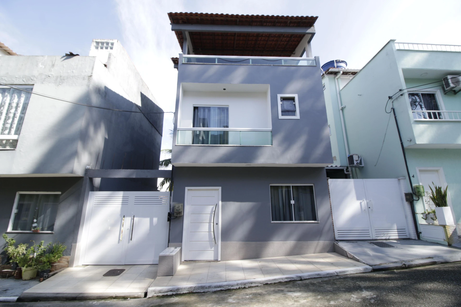 Casa amueblada con 3 dormitorios en suite y 4 baños — photo 57