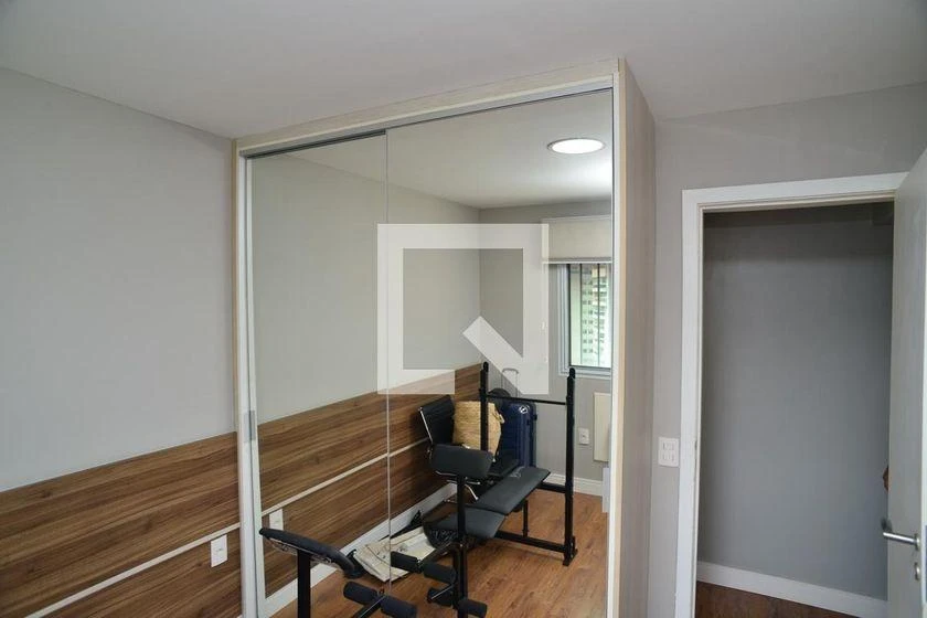 4-bedroom apartment with 250 m² and 3 en-suite baths — photo 27