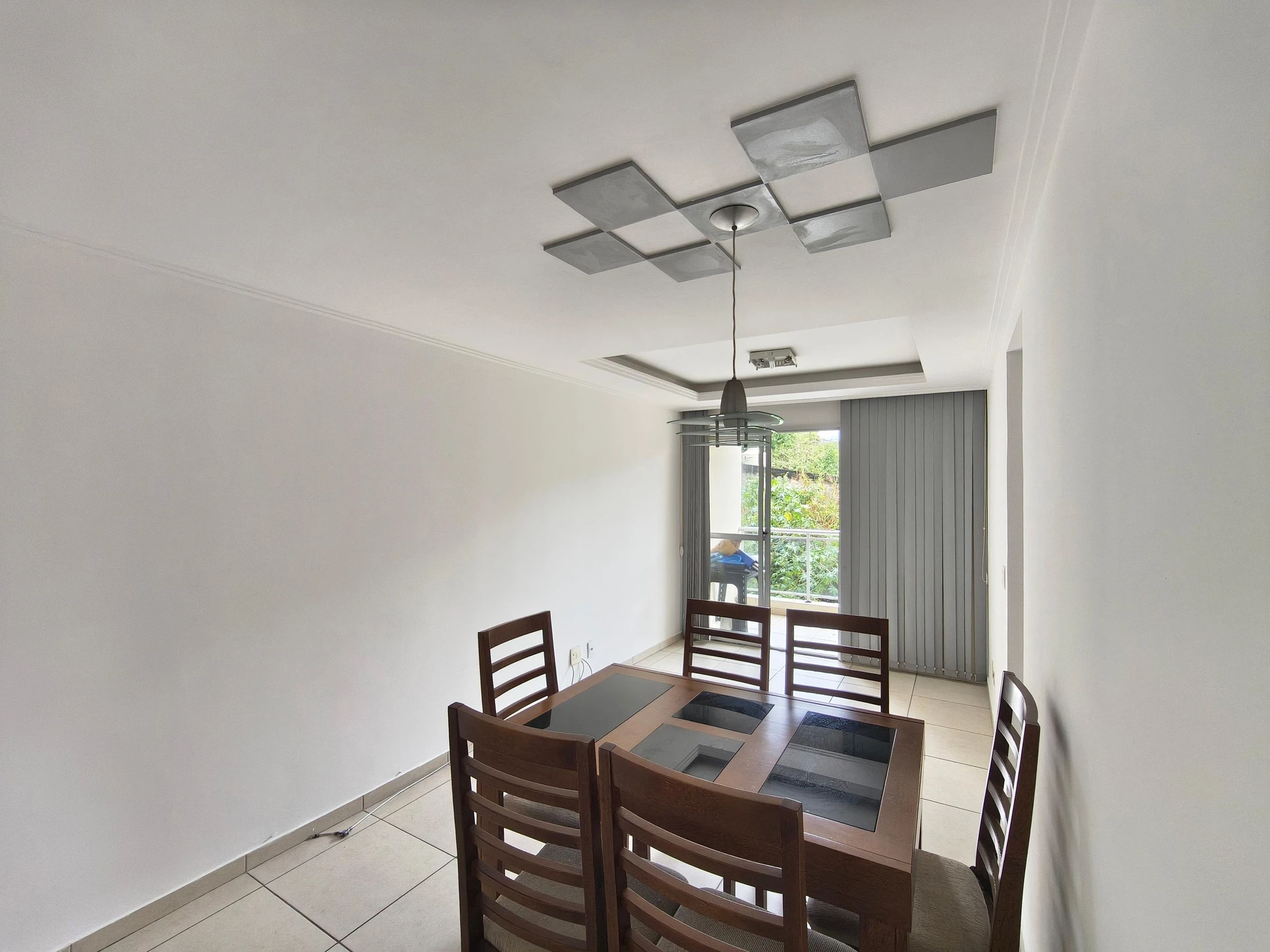 Apartamento com 3 quartos, varanda e 2 banheiros — photo 5