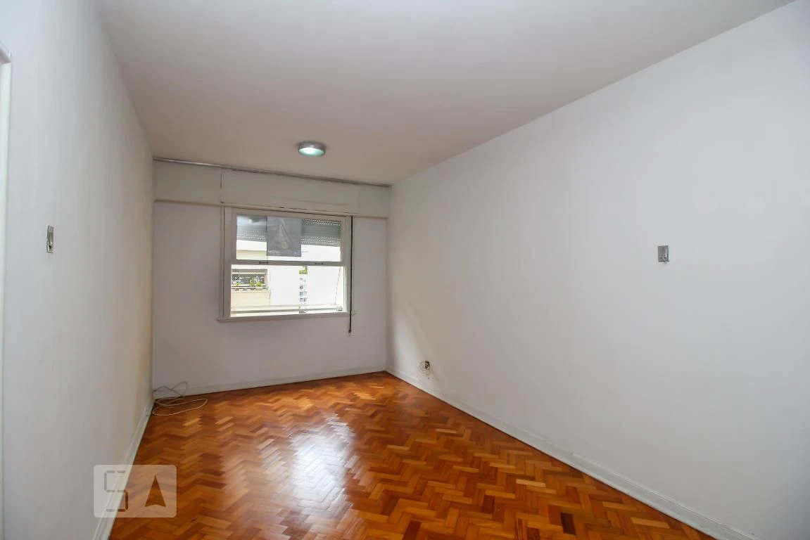 Rental apartment with 2 bedrooms and a balcony — photo 4