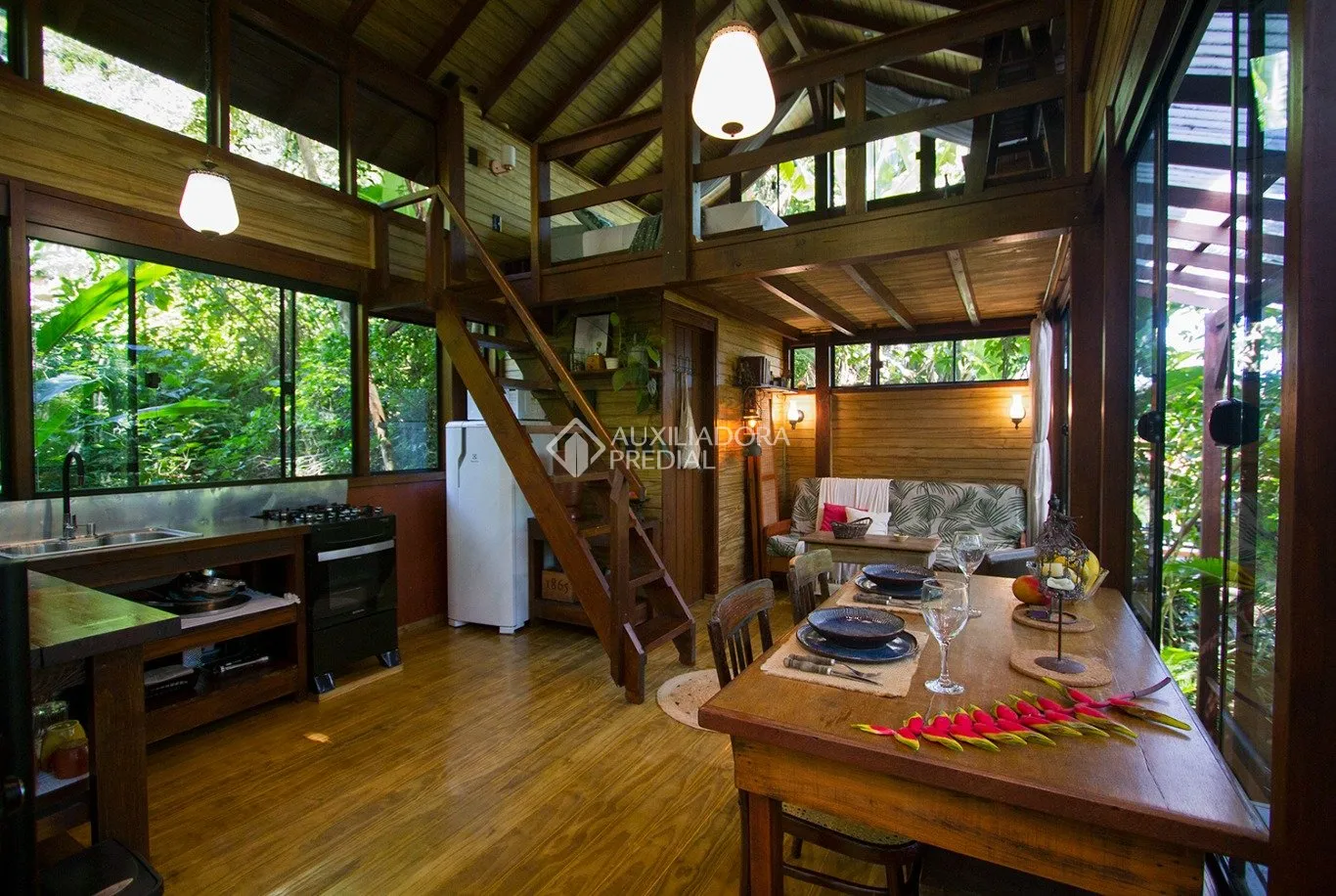 Furnished house with a balcony, 6 bedrooms and 3 baths — photo 87