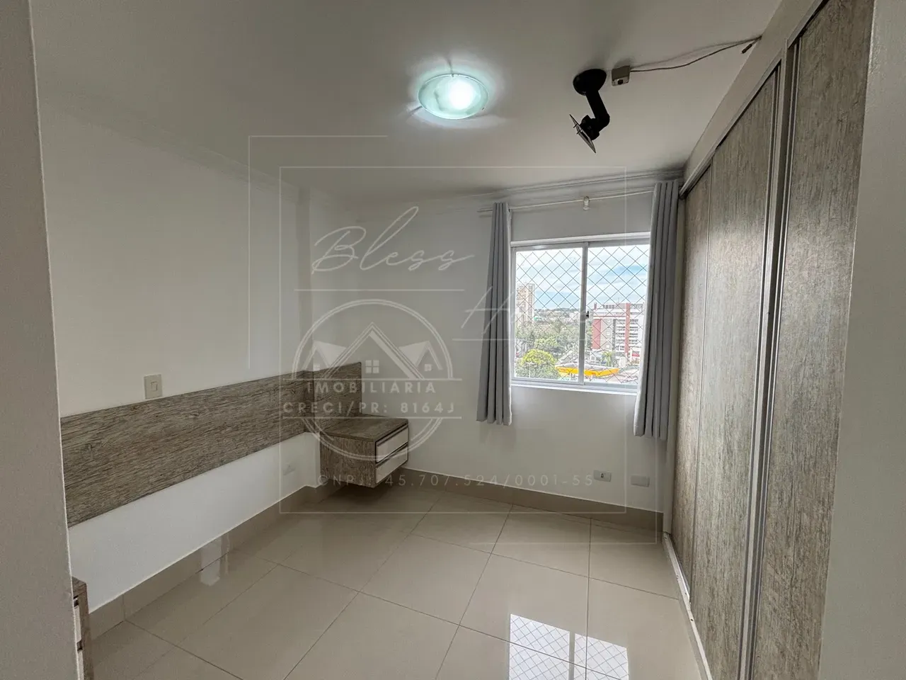 3-bedroom apartment with a closed kitchen and 2 bathrooms — photo 25