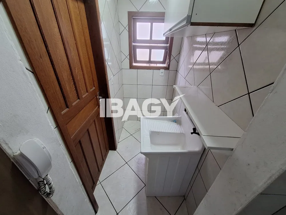 Casa de 3 dormitorios con parrilla de balcón — photo 17