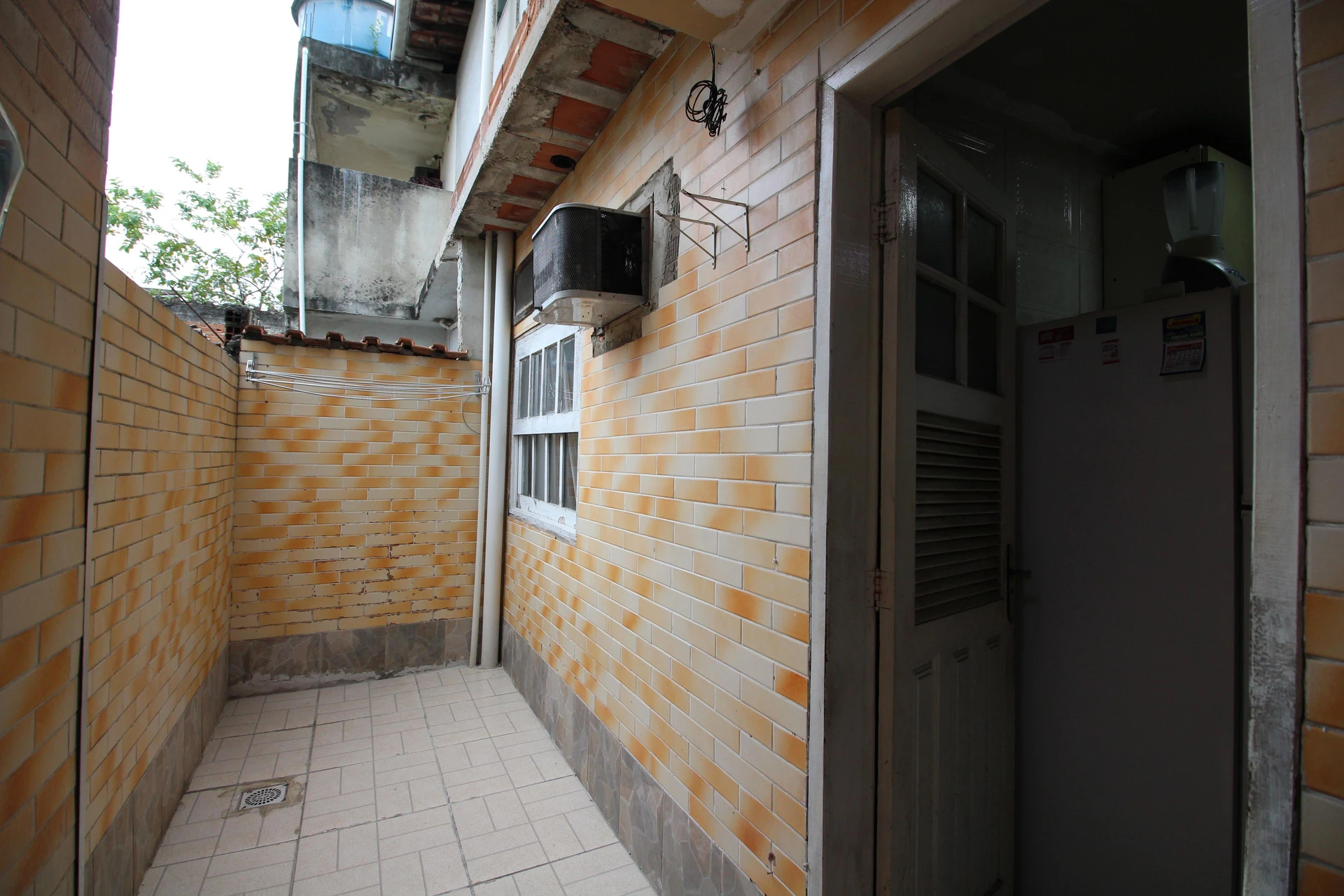 2-bedroom house with a washing machine in Rio de Janeiro — photo 12