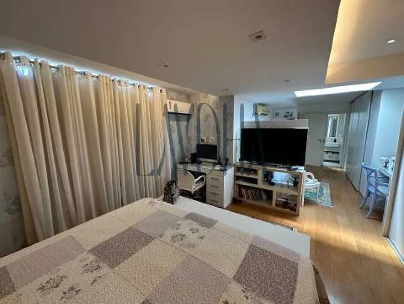 Furnished apartment with 4 bedrooms and 5 bathrooms — photo 9