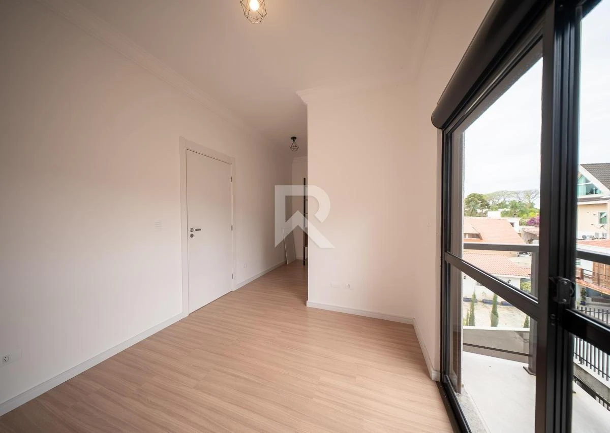 3-bedroom house, all with their own bathrooms, 155 m² — photo 22