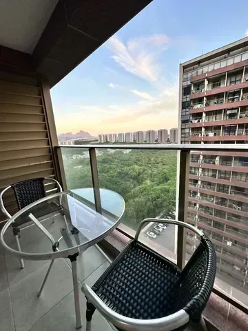 Apartamento mobiliado com 1 quarto e 60 m² — photo 2