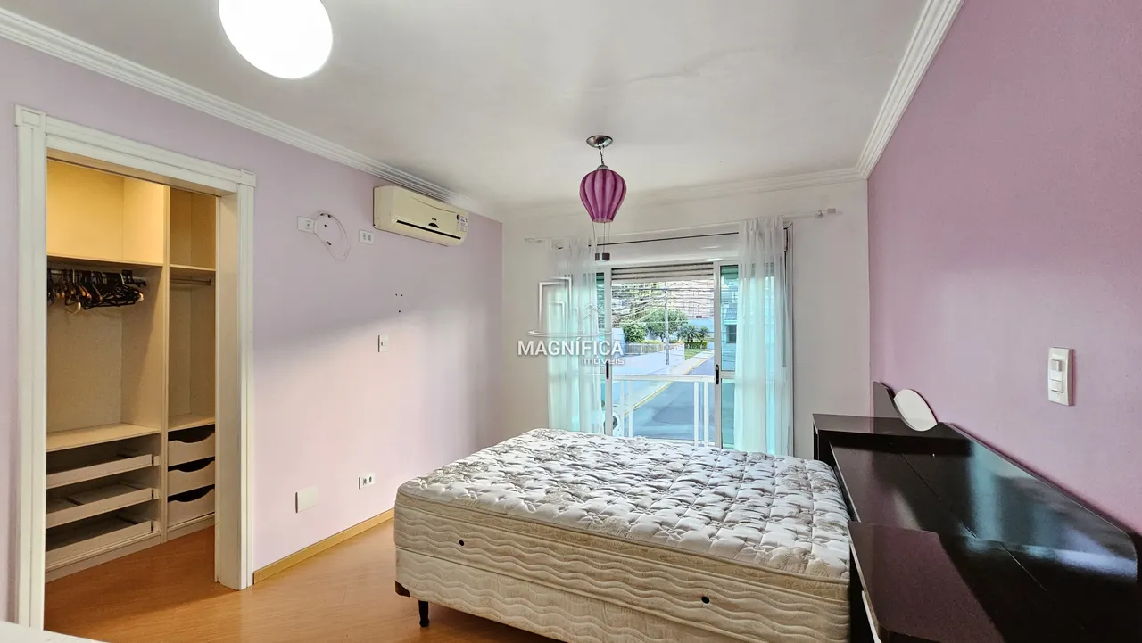 Unfurnished house with 3 en-suite bedrooms and 360 m² — photo 20