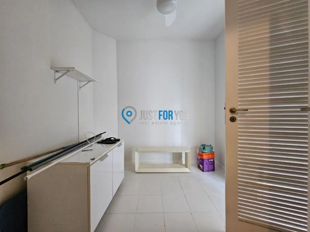Apartamento mobiliado de 4 quartos em condomínio com piscina — photo 18