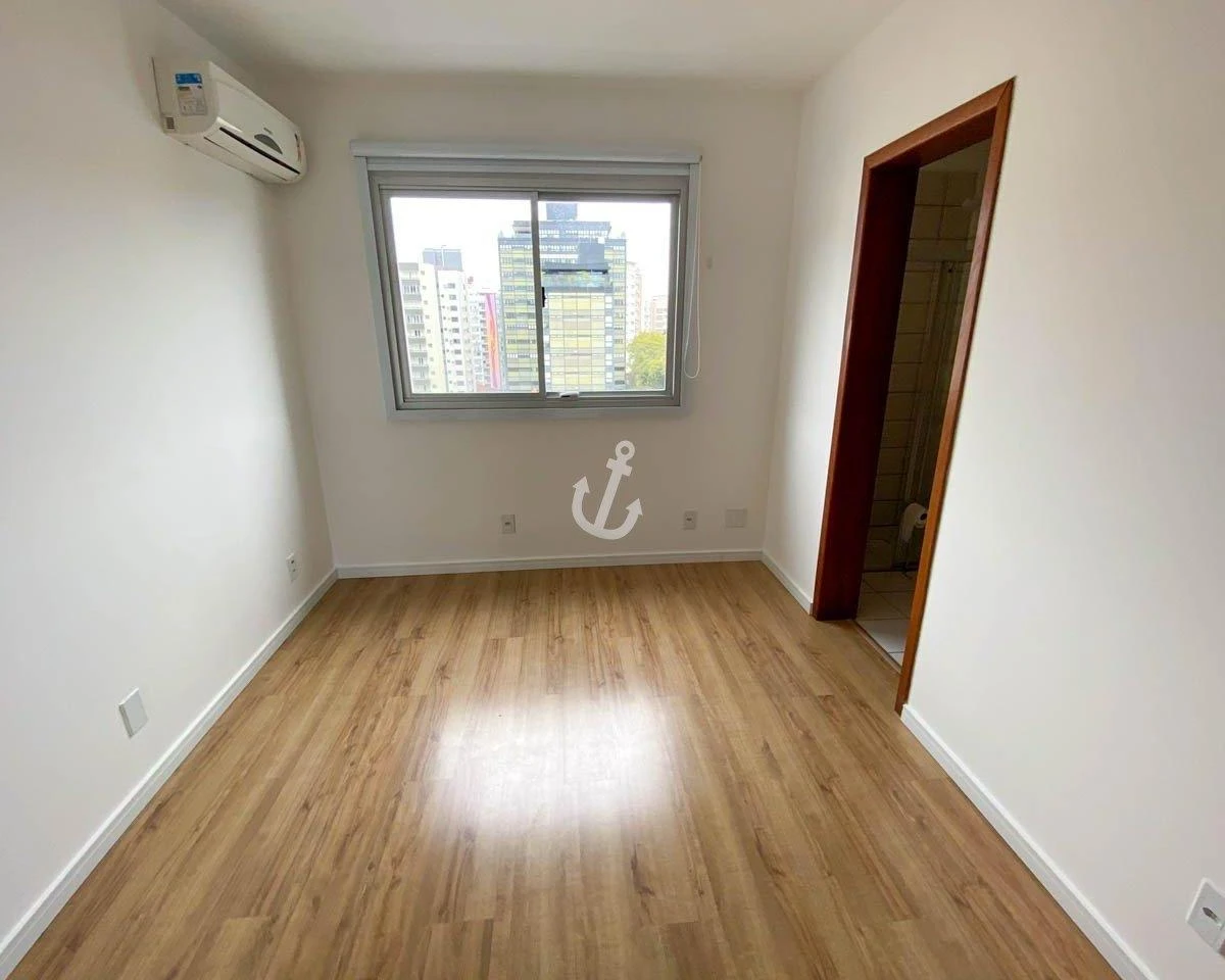 2-bedroom apartment with a washing machine in Florianópolis — photo 3