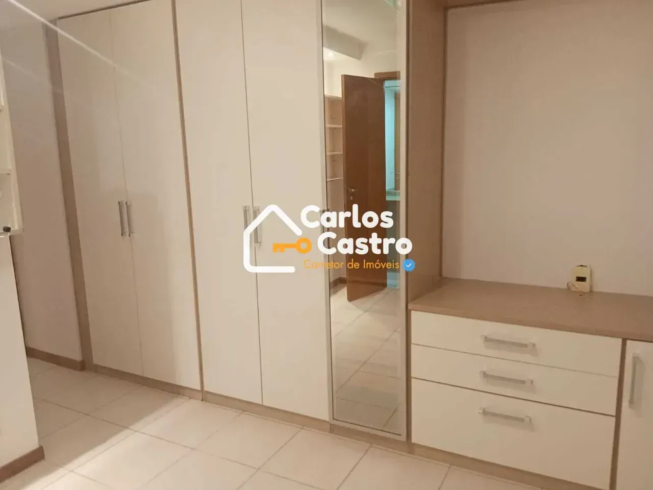 Apartment with 4 bedrooms and a gas kitchen — photo 4