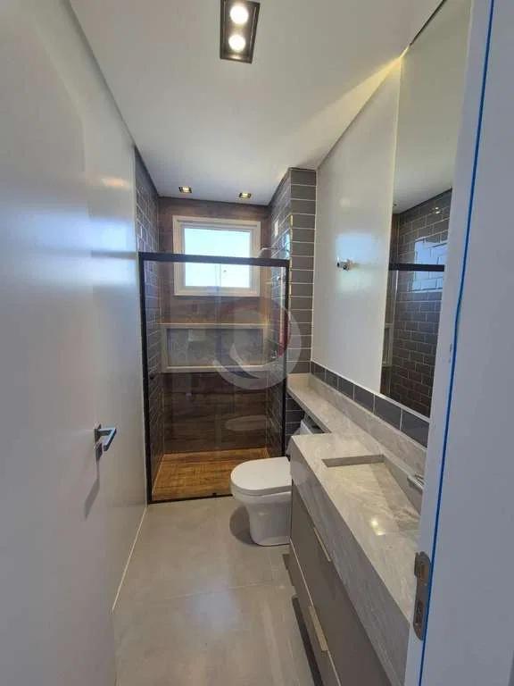 200 m² apartment with a dishwasher and a water view — photo 5