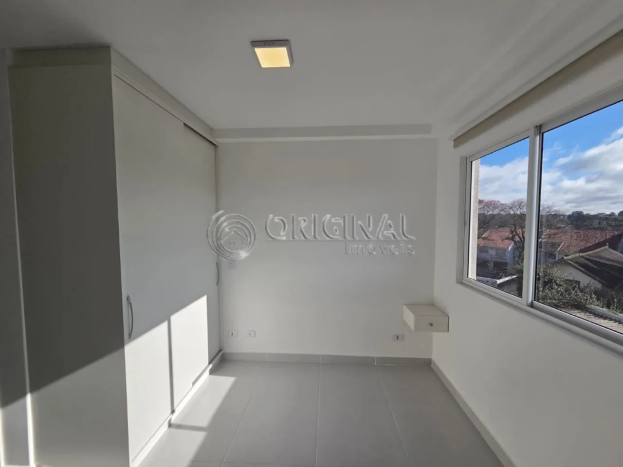 1-bedroom apartment with a balcony and 1 parking space — photo 10