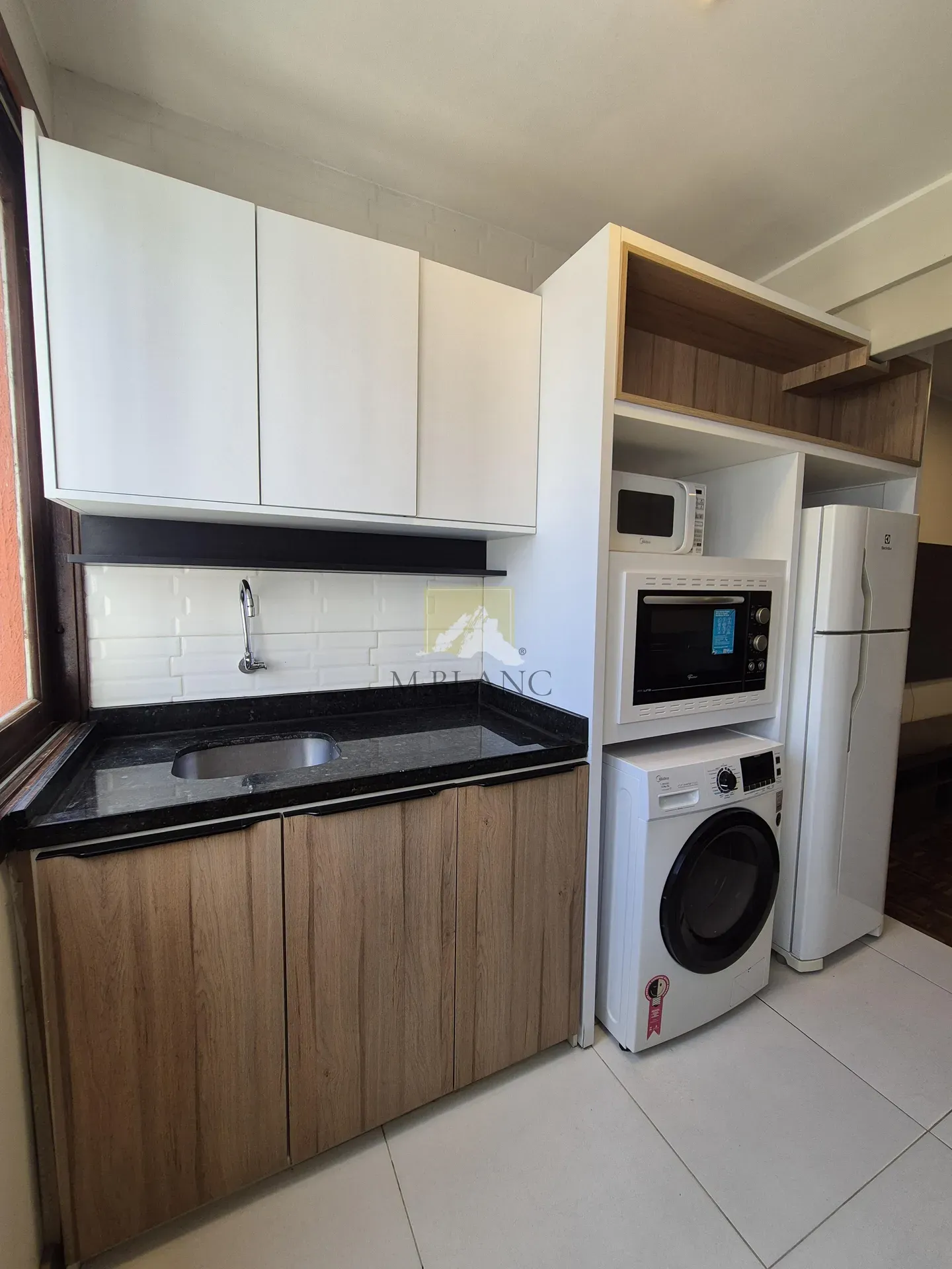 Washing machine in a 2-bedroom apartment, 120 m² — photo 8