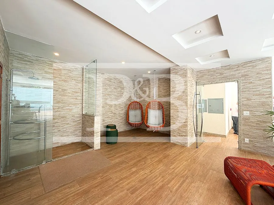4-bedroom apartment with 266 m² and 4 parking spaces — photo 35