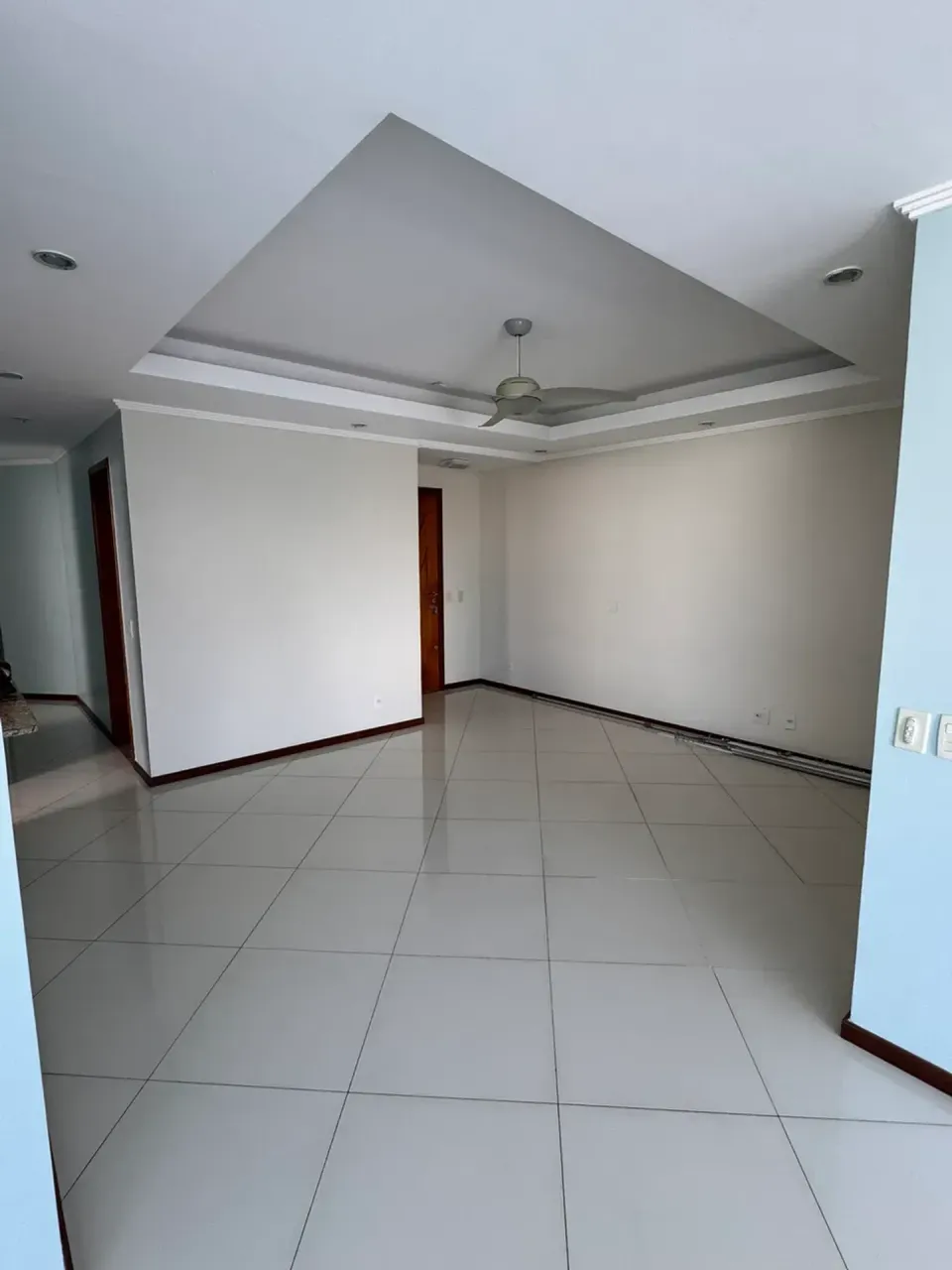 Apartamento com 4 quartos e cozinha separada fechada — photo 6