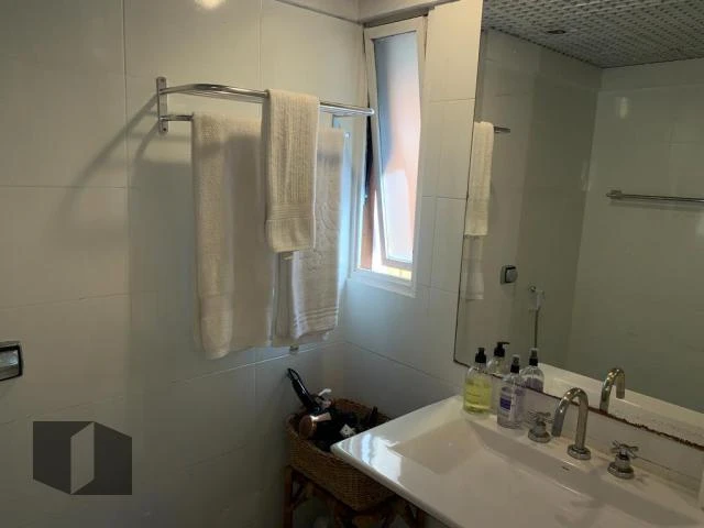 Casa com 4 quartos e varanda, estilo rústico — photo 46