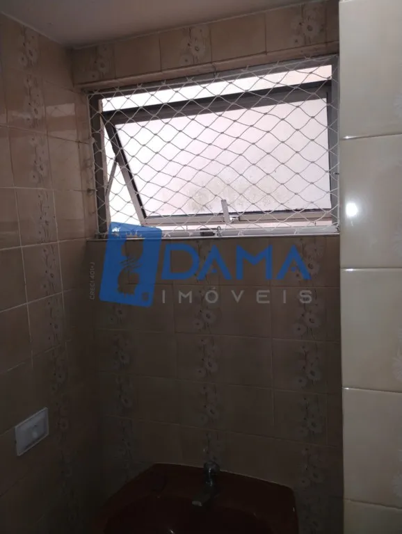 Apartamento com 3 quartos e área de lavanderia — photo 35