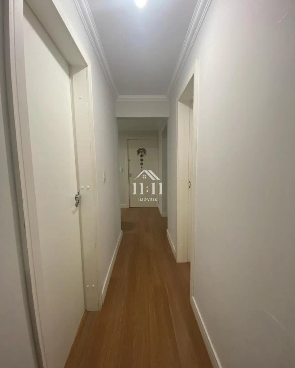 3-bedroom apartment with a home office in Curitiba — photo 22