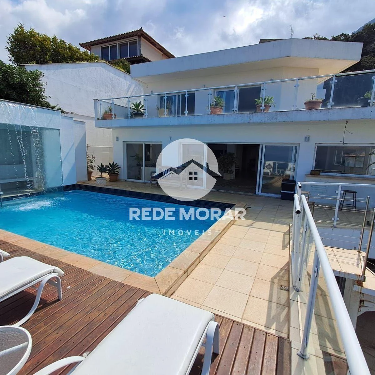 Furnished house, 1450 m², with a water view — photo 34