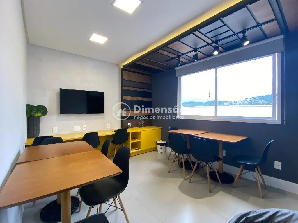 Furnished 56 m² apartment with 1 bedroom and open kitchen — photo 17