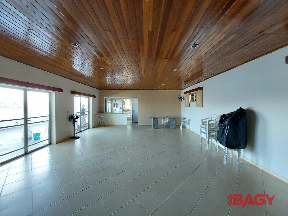 Apartment, 60 m², with a water view — photo 27