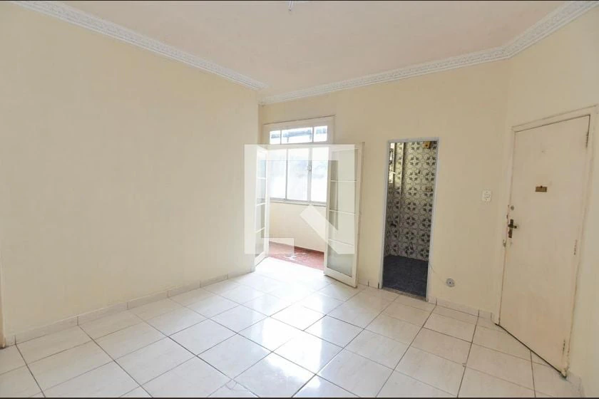 Apartamento de 2 quartos no 2º andar com 63 m² — photo 2