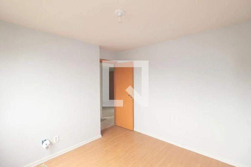 2-bedroom apartment in a building with a pool — photo 27