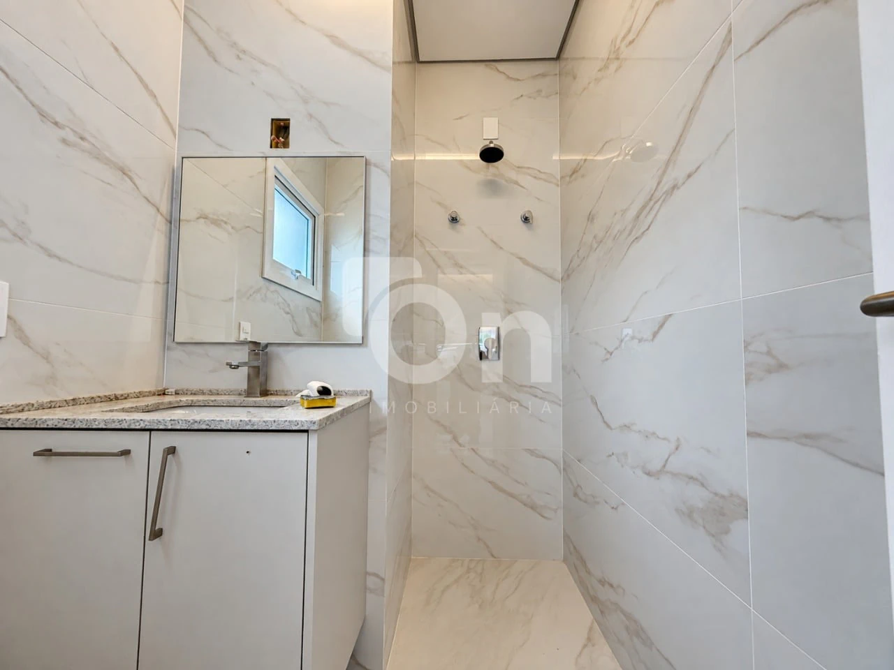 Ванна и 3 спальни: квартира 95 м² — photo 25