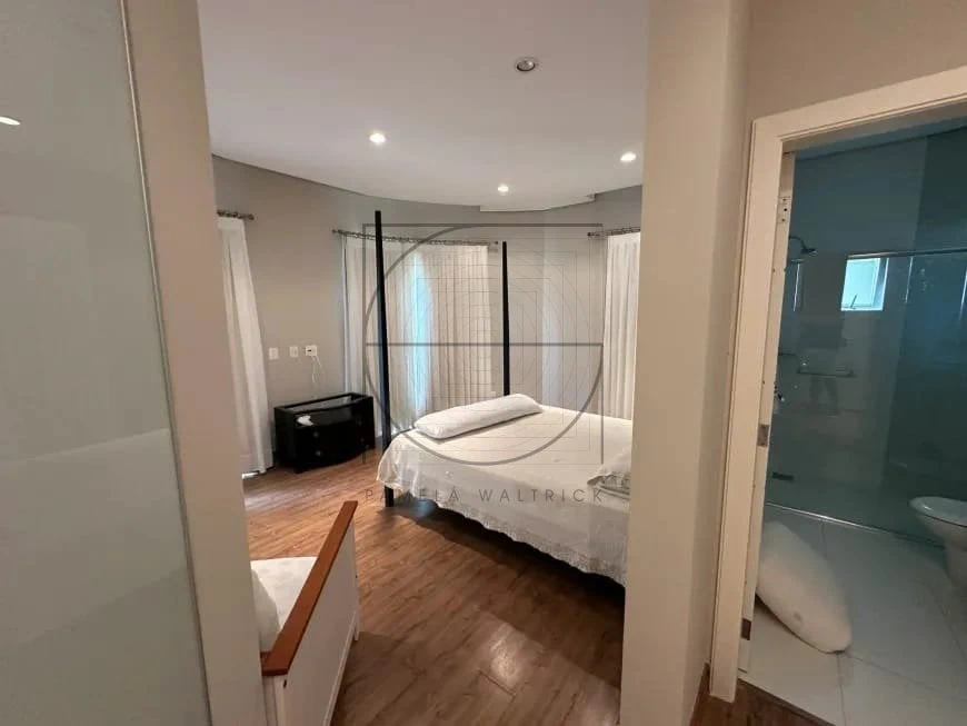 Casa de 5 dormitorios con bañera — photo 6
