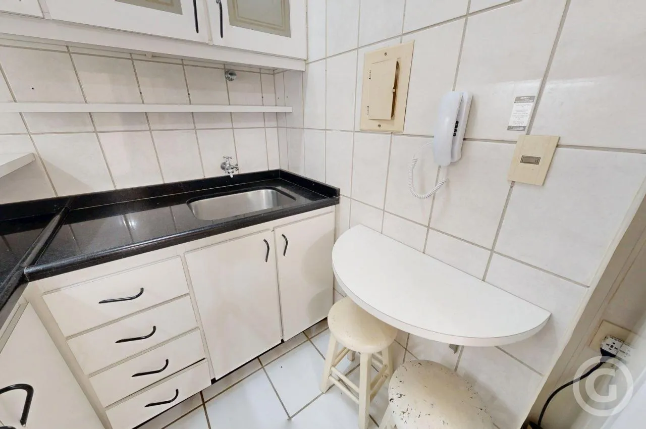 Apartamento de 32 m² com sacada e sala climatizada — photo 8