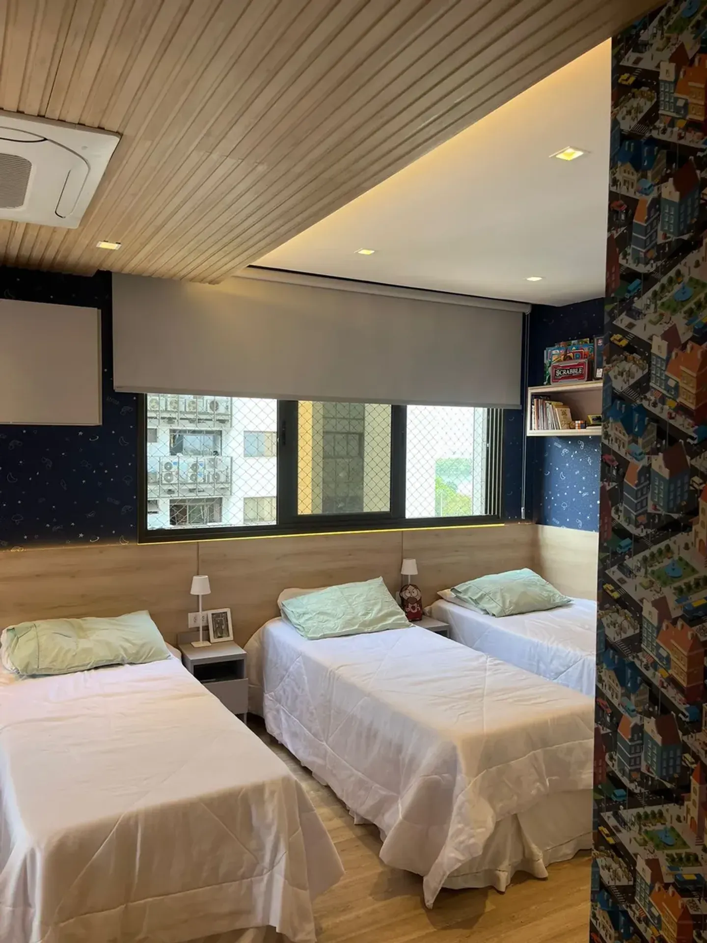 Apartamento amueblado de 4 dormitorios con vistas — photo 38