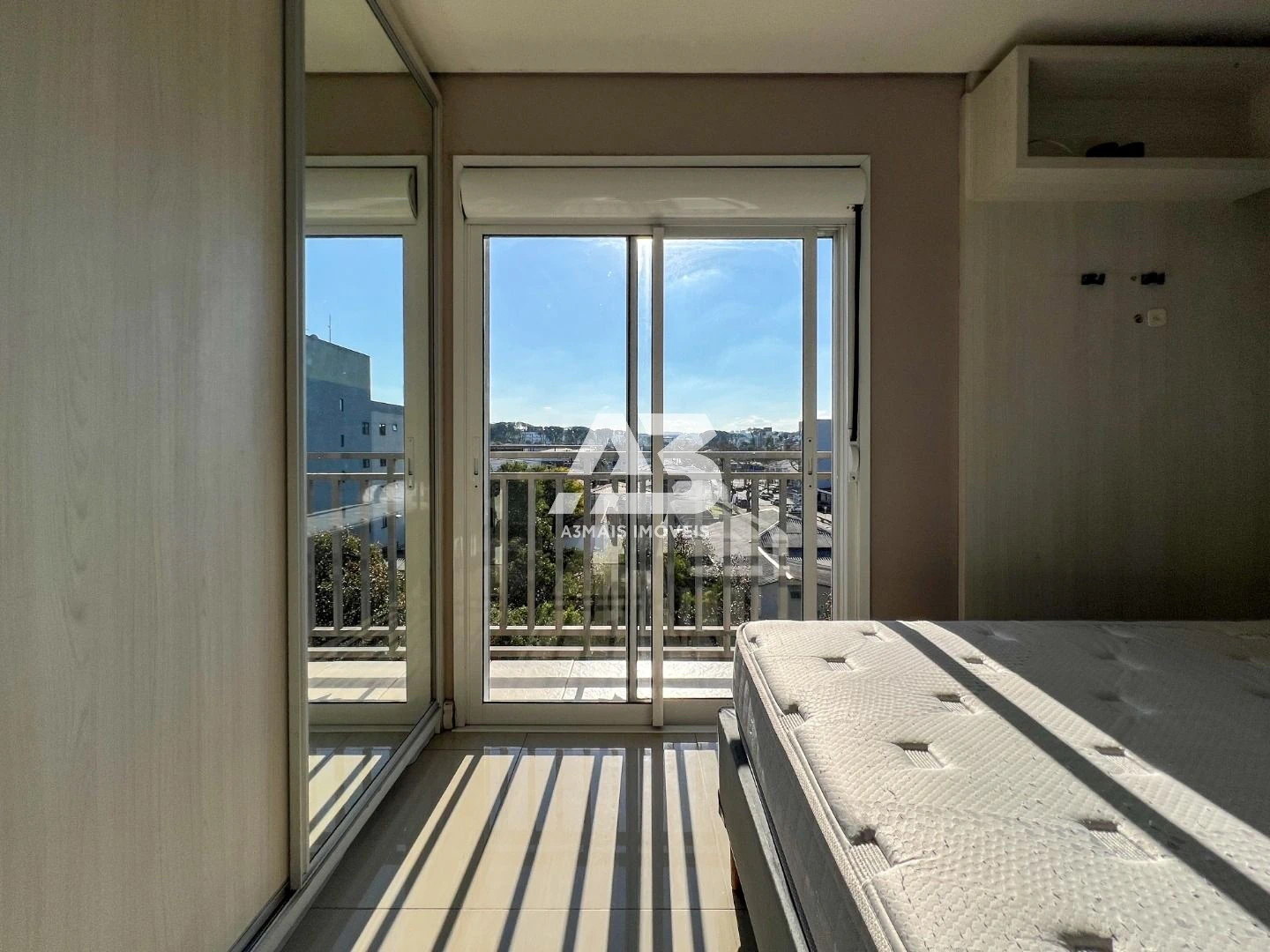 Furnished apartment, 64 m², with a washing machine — photo 11