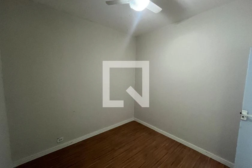 Home office in a 4-bedroom apartment, 90 m² — photo 14