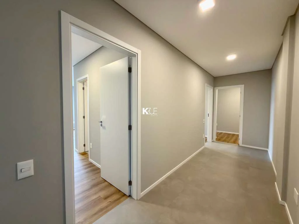 Apartamento de 208 m² com cozinha em conceito aberto — photo 5