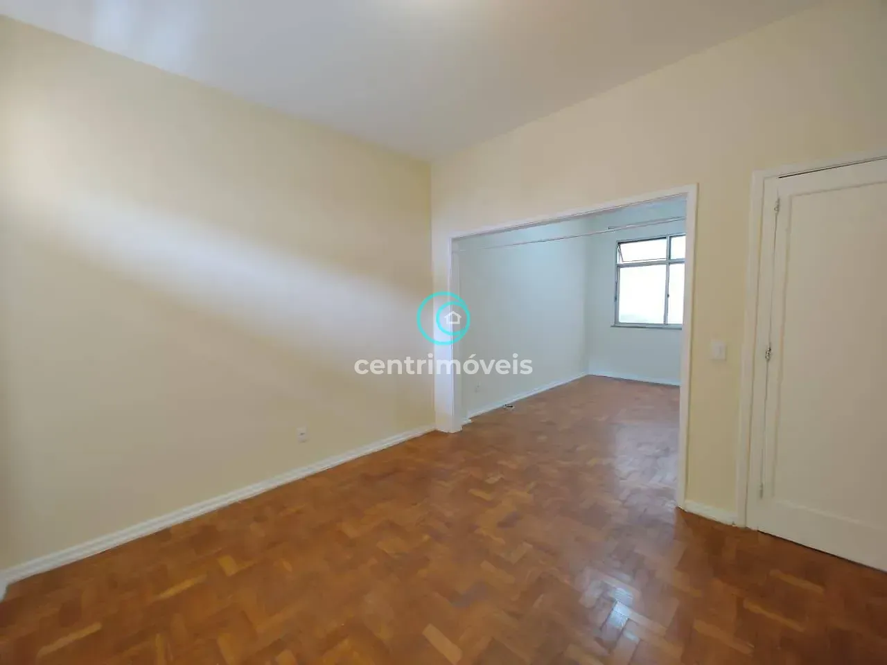 2-bedroom apartment with a mountain view in Rio de Janeiro — photo 28
