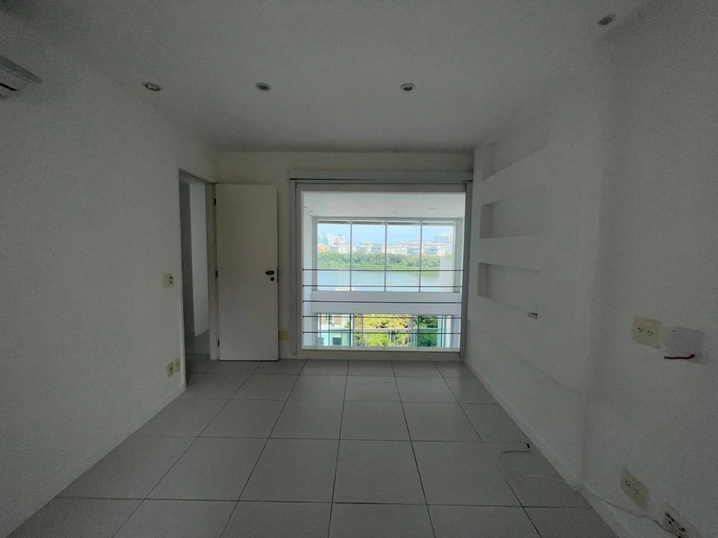 144 m² duplex with 4 bedrooms and 5 bathrooms — photo 12