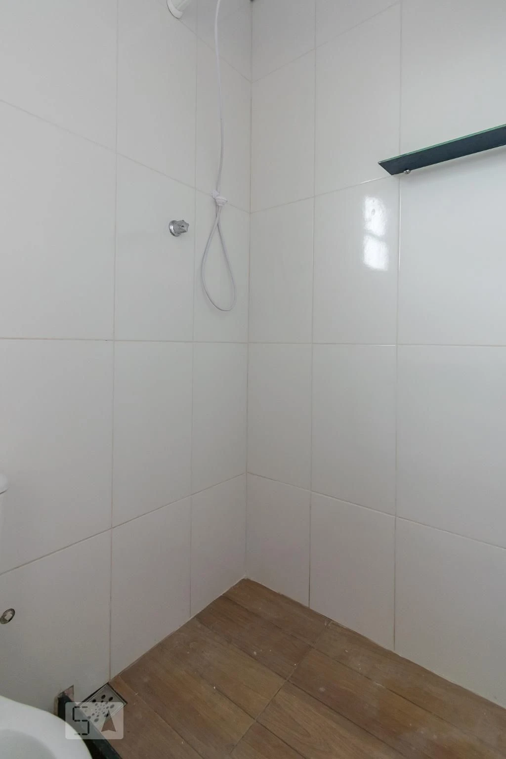 House with 1 bedroom and a balcony, 2 bathrooms — photo 15