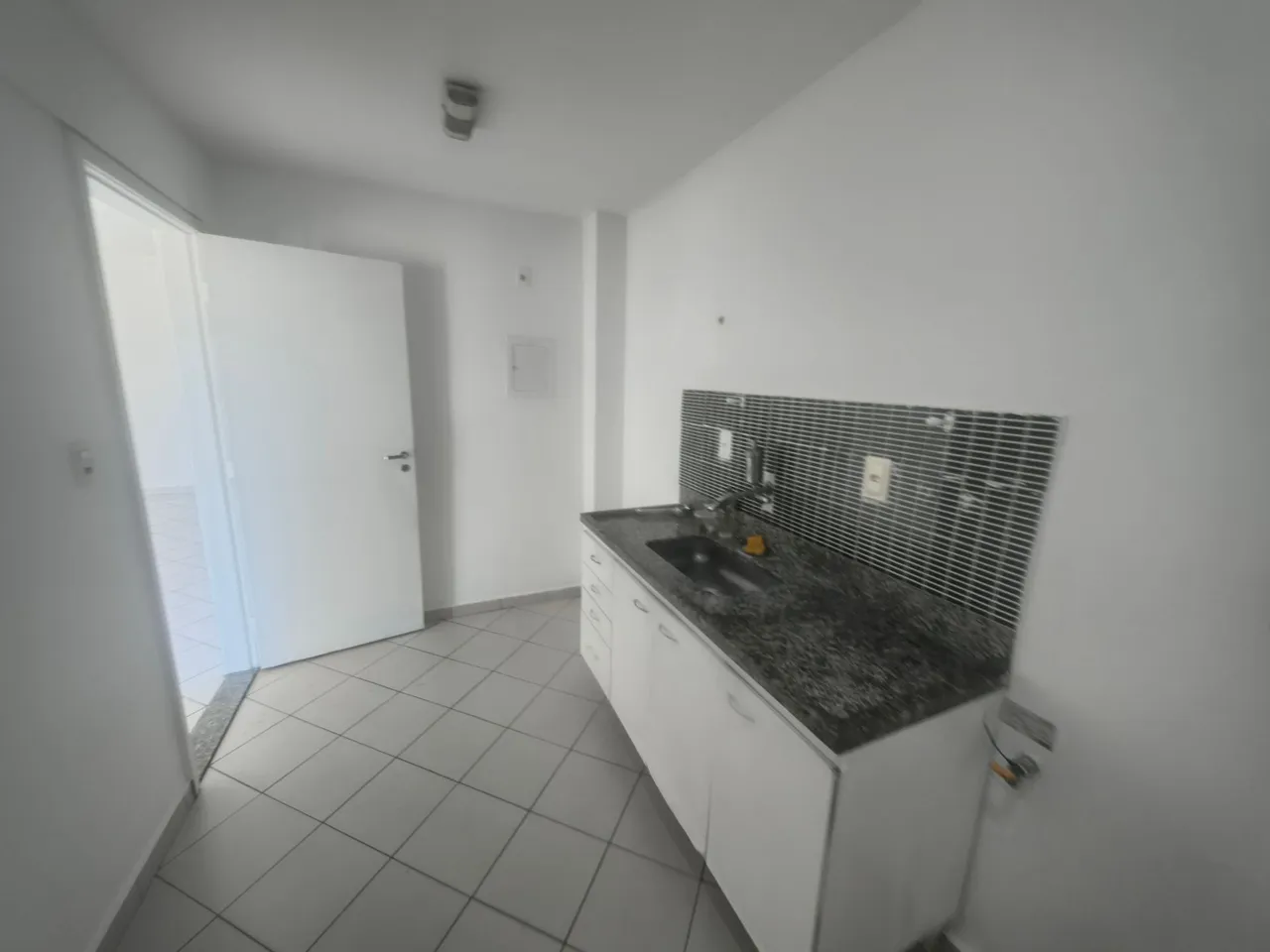 Apartment with 2 bedrooms, 1 bathroom and 1 parking spot — photo 5