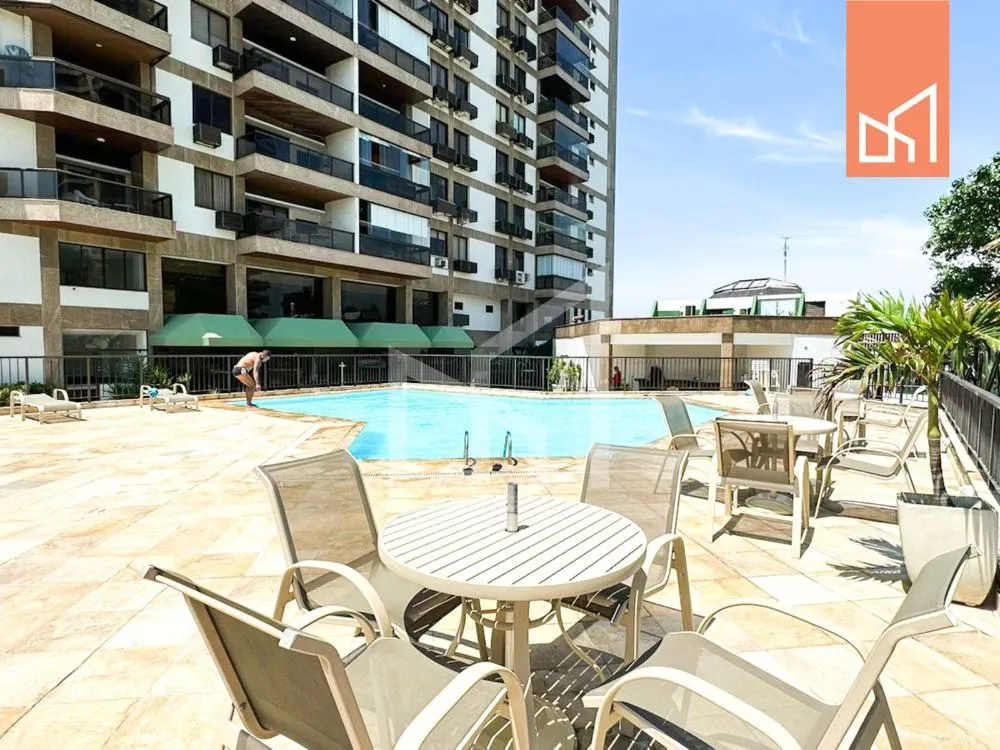 Furnished apartment with a glassed-in balcony — photo 23