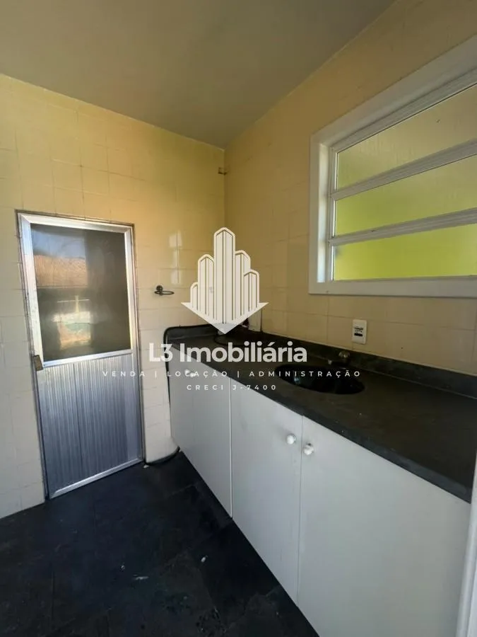 Rental house with 4 bedrooms and 3 bathrooms — photo 30