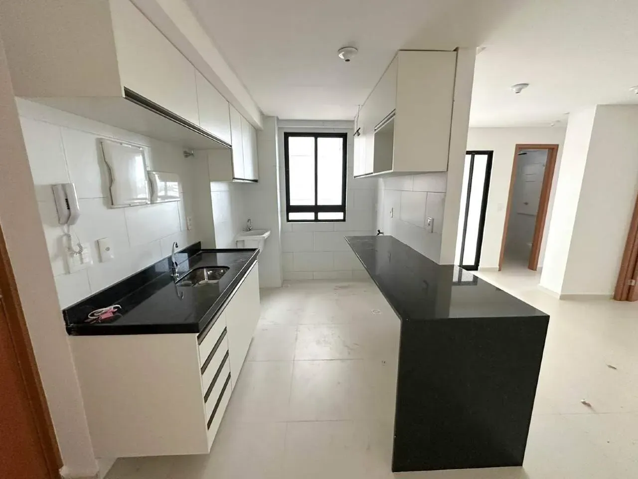 Квартира з 2 спальнями, 1 окрема ванна, 65 м² — photo 4