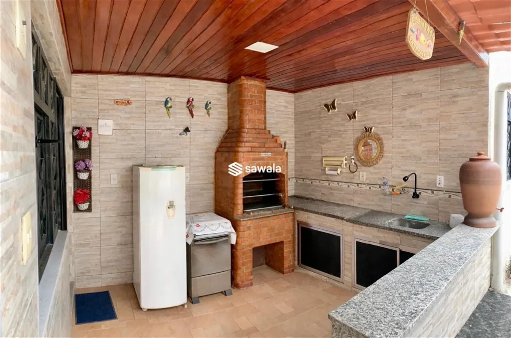 Furnished house with 3 bedrooms and 4 bathrooms — photo 2