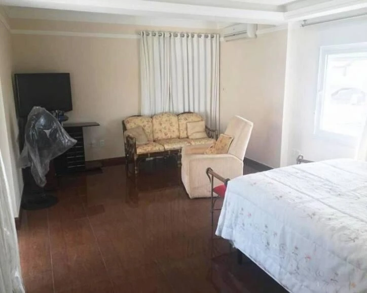 Washing machine in a 5-bedroom house, 420 m² — photo 4