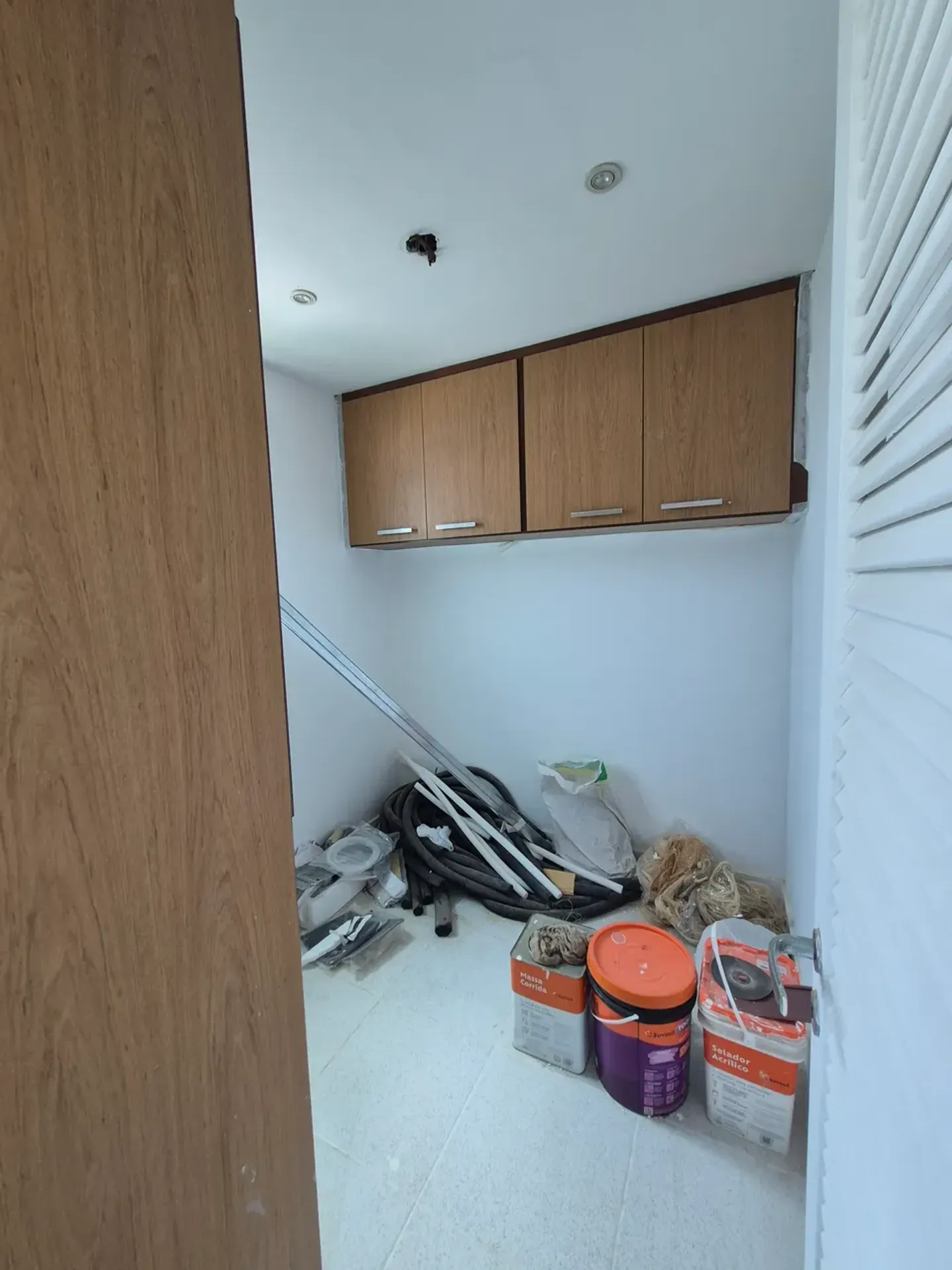 Furnished apartment with 5 bedrooms and shared pool area — photo 9