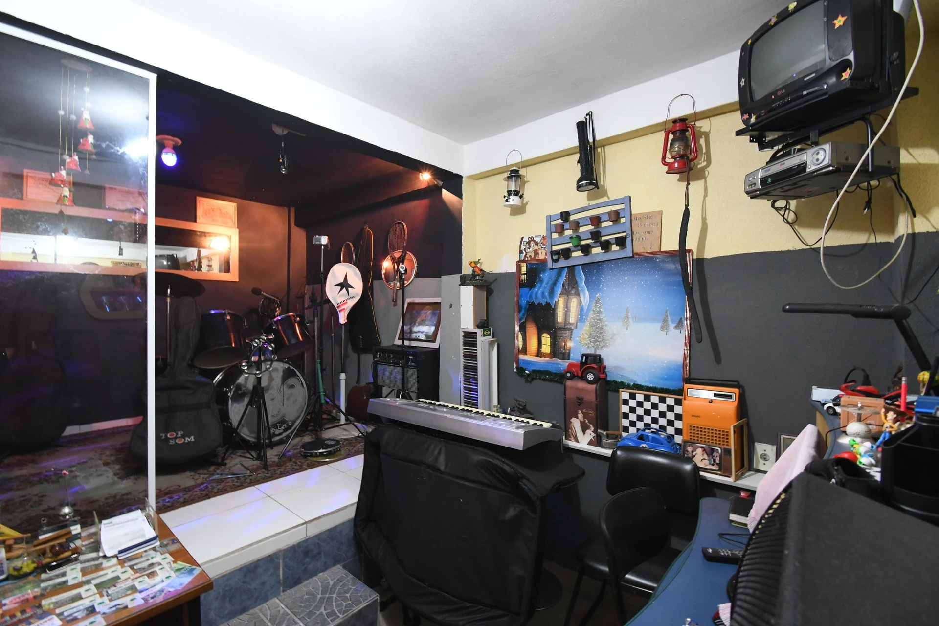 Casa de 55 m² con lavadora y balcón cerrado con vidrio — photo 51