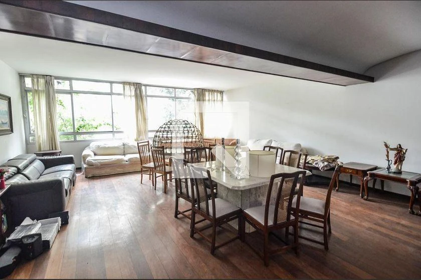 1000 m² house with 6 bedrooms and 1 en-suite — photo 5
