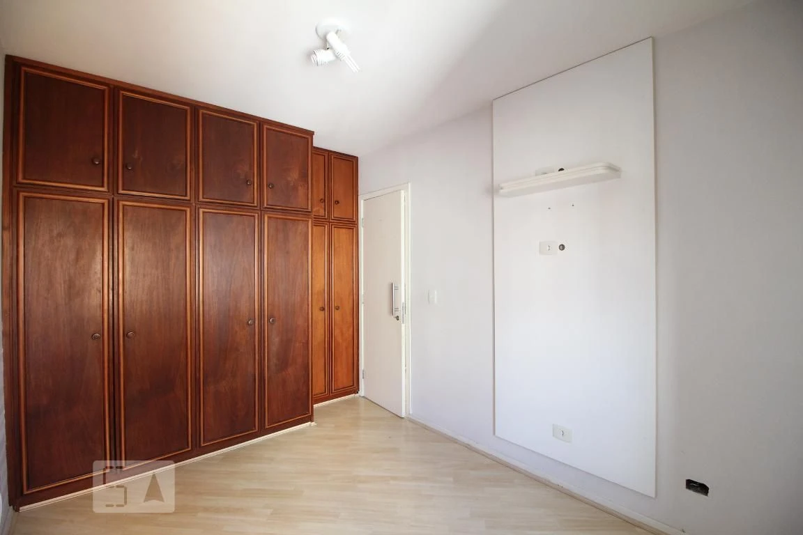 2-bedroom apartment with a home office in Curitiba — photo 10
