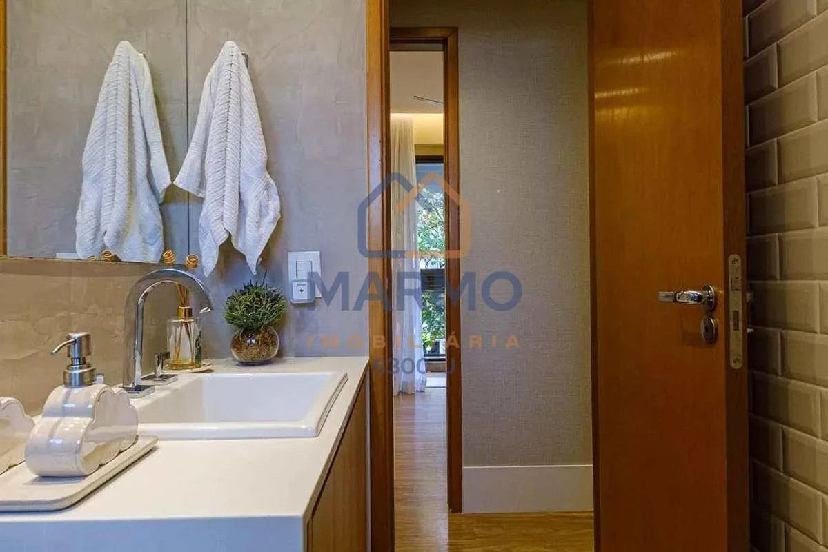 Furnished 2-bedroom apartment with an open kitchen — photo 22