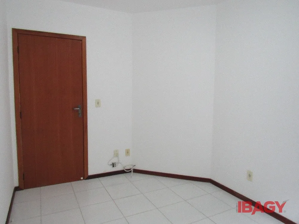 Washing machine in a 2-bedroom apartment, 70 m² — photo 19